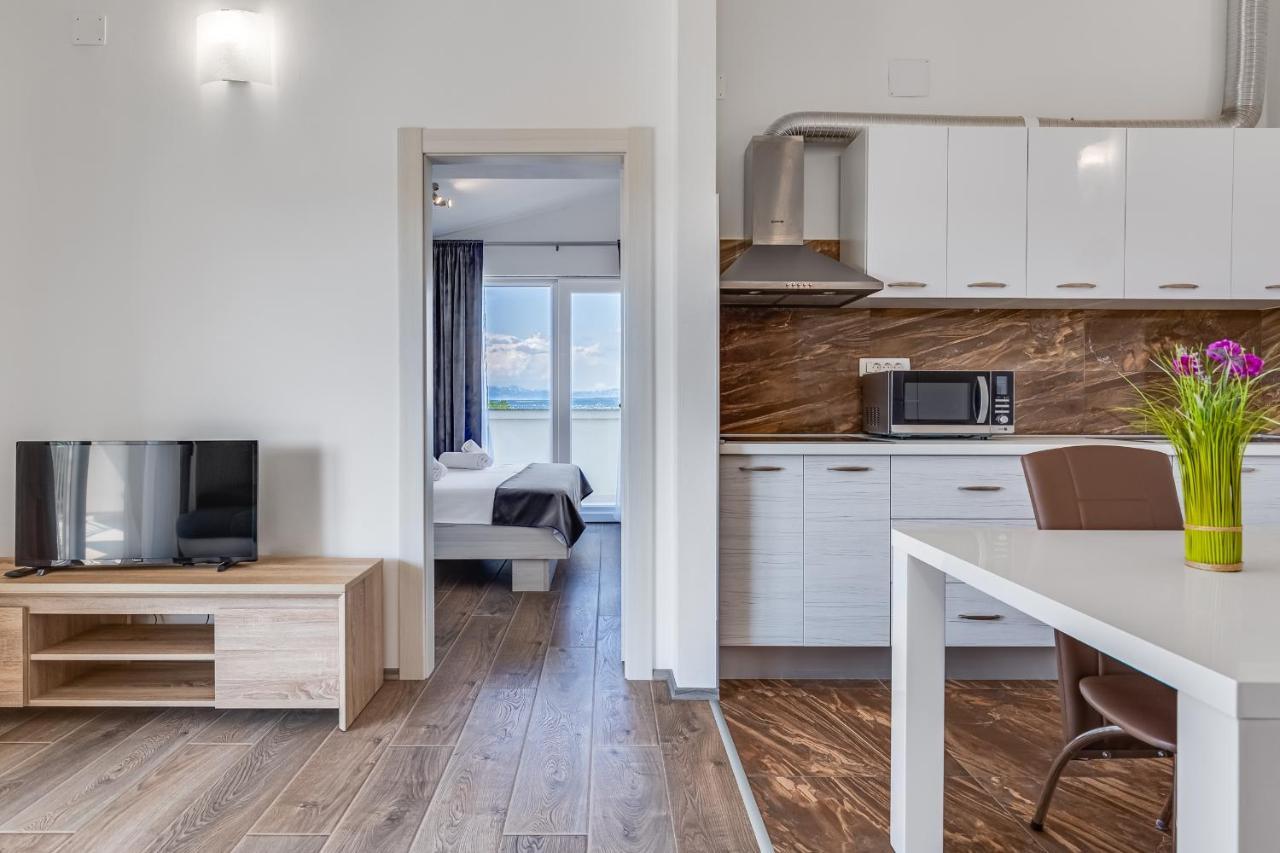 Apartman David S Bazenom Podusje Exterior foto