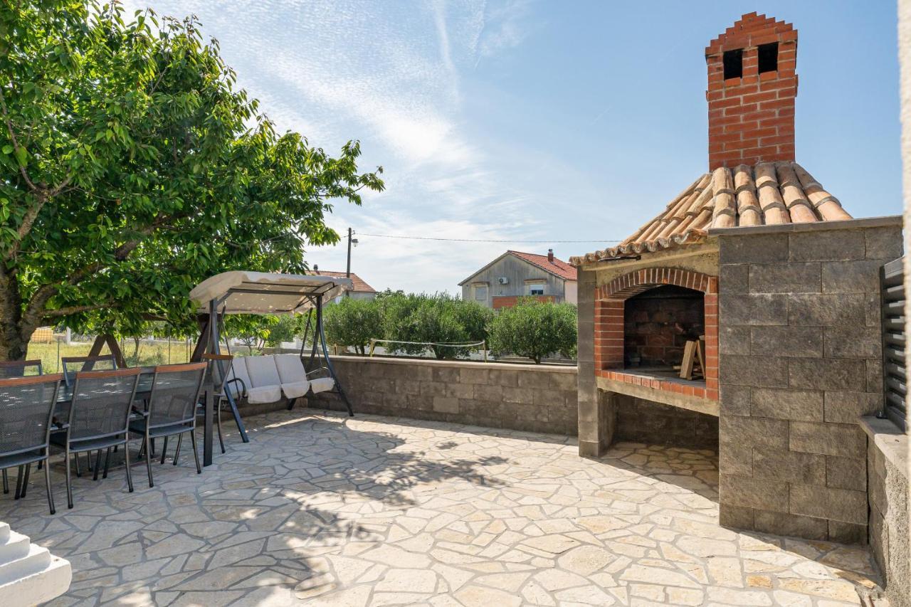 Apartman David S Bazenom Podusje Exterior foto